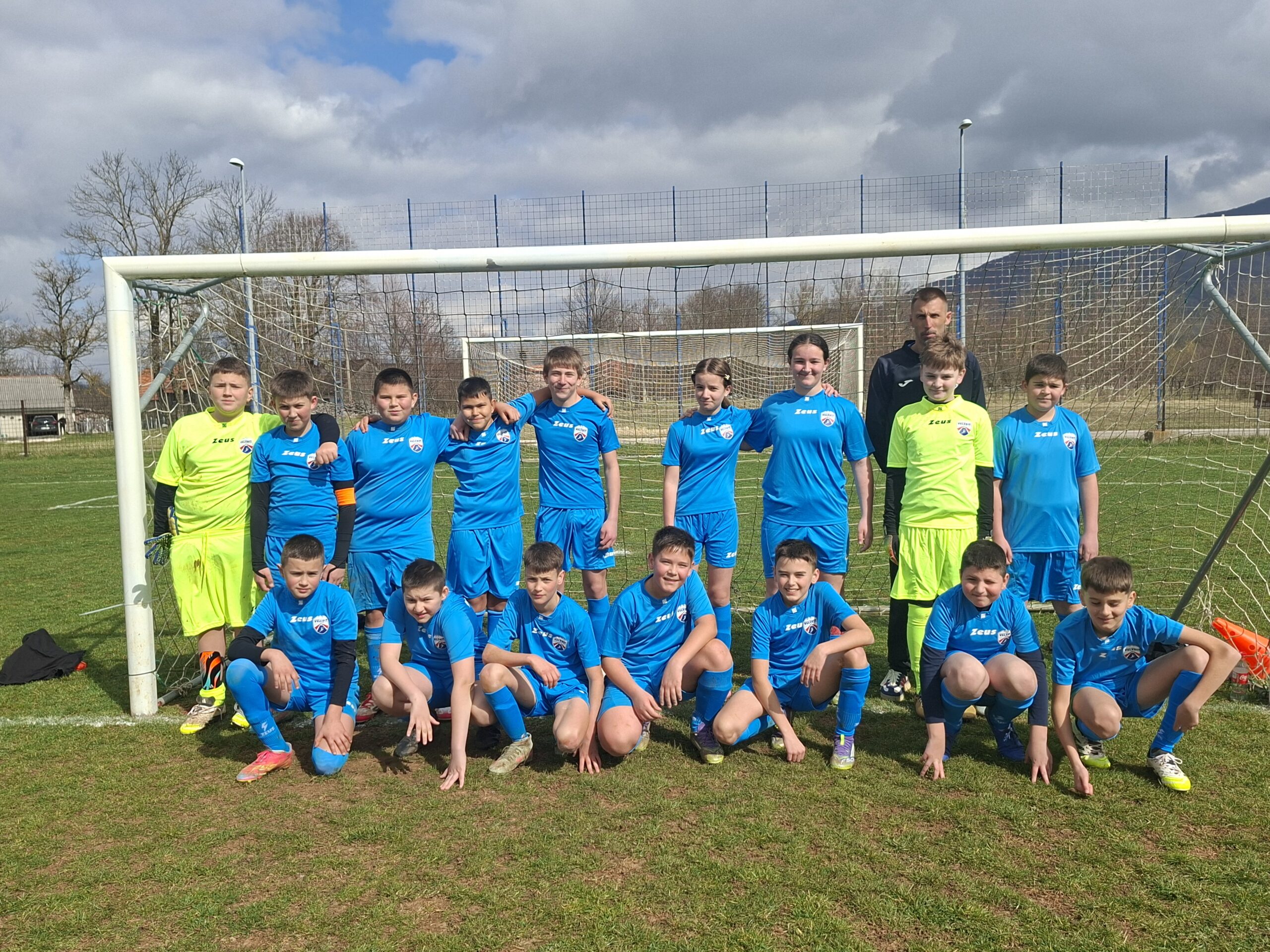 Mlađi pioniri, NK Velebit Gračac